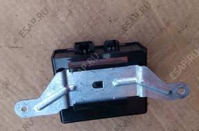 - БЛОК УПРАВЛЕНИЯ МОДУЛЬ СТЕКОЛ  ROVER 25 45 YWC106900