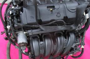 -- двигатель комплектный CITROEN DS3 1.6i VTI 15TYS --