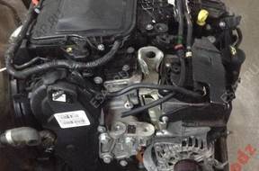 FORD KUGA MK2 2.0 AV4Q-6007-BE двигатель MOTOR