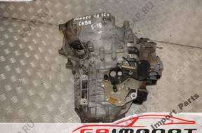 FORD MONDEO MK3 1.8 16V  КОРОБКА ПЕРЕДАЧ 1S7 год, 7002 BE