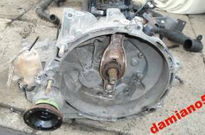 1,4 MPI polo FABIA - КОРОБКА ПЕРЕДАЧ BIEGÓW FCM 002301107