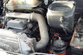 2002 IVECO двигатель 2,8 TD zwyka НАСОС