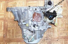 463. КОРОБКА ПЕРЕДАЧW PEUGEOT 307 2.0 HDI 20DP13