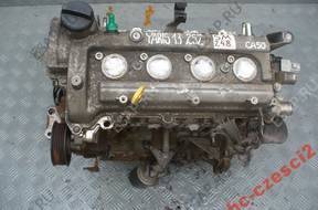AHC2 YARIS II 1.3 2SZ двигатель