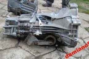 AKM --AUDI 80 1,8 2,0 - КОРОБКА ПЕРЕДАЧ 012301103H