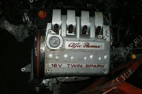 ALFA 147 156 двигатель 1.6 16V AR32104 2001 год,