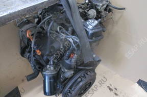 Audi 80 B3  55kW 1.8  gaźniku двигатель RU комплектный