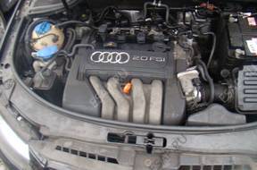 AUDI A3 8P0 2.0 FSI двигатель AXW