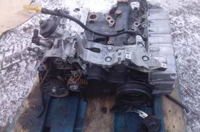 Audi A3 8V 2.0tdi 150km НАСОС ТОПЛИВА 04l130755d