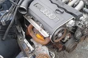 audi a4 1.8  5v   125km  двигатель комплектный