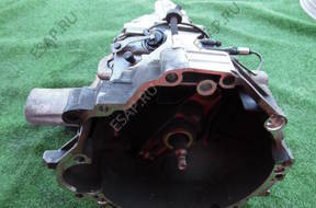 AUDI A4 B5 96- 1,6 BENZYNAI КОРОБКА ПЕРЕДАЧW CTD