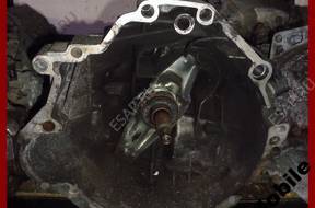 AUDI A4 B5 PASSAT B5 2.6 V6 КОРОБКА ПЕРЕДАЧW DHU