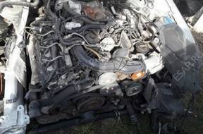 Audi A8 w całości  na części  za двигатель КОМПЛЕКТНЫЙ