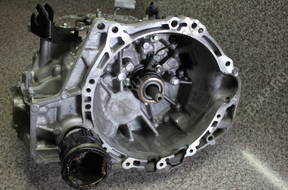 AURIS II 1.6 VVTI КОРОБКА ПЕРЕДАЧW 33111-05041