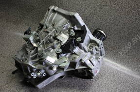 AURIS II 1.6 VVTI КОРОБКА ПЕРЕДАЧW 33111-05041