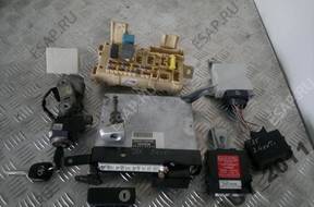 AVENSIS T25 2,4 VVTI 2AZ FSE БЛОК УПРАВЛЕНИЯ 89661 05670