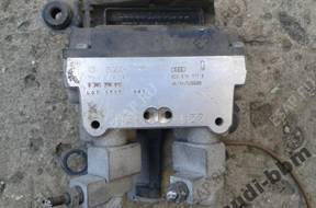 БЛОК АБС   AUDI A4 A6 A8  8D0614111B