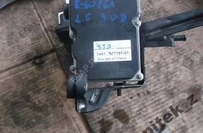 БЛОК АБС BMW E60 E61 E63 E64     2.5 3.0D