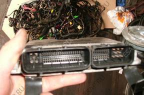 БЛОК УПРАВЛЕНИЯ  038906012FK  SEAT TOLEDO II LEON