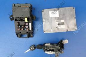 БЛОК УПРАВЛЕНИЯ 89661-05432 Toyota Avensis 2,0b 00-03
