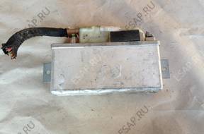 БЛОК УПРАВЛЕНИЯ AUDI 80 B4   0265100037
