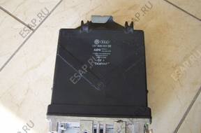 БЛОК УПРАВЛЕНИЯ   AUDI 80 B4 2,0 037906022EE