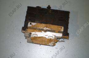 БЛОК УПРАВЛЕНИЯ   AUDI 80 B4  5DG006961-27