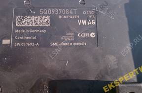 БЛОК УПРАВЛЕНИЯ бортовой сетью BCM PQ37 5Q0937084T A3 8V Golf