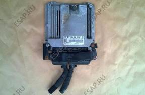 БЛОК УПРАВЛЕНИЯ ДВИГАТЕЛЕМ 0 281 015 821 AUDI A3 8P0