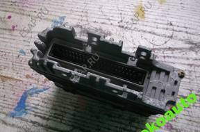 БЛОК УПРАВЛЕНИЯ ДВИГАТЕЛЕМ 032906026E VW Golf III Vento 1.6b