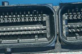 БЛОК УПРАВЛЕНИЯ   ДВИГАТЕЛЕМ 03D906033H VW FOX