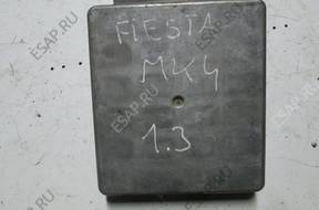 БЛОК УПРАВЛЕНИЯ ДВИГАТЕЛЕМ 97FB-12A650-AKA FORD