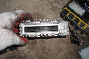 БЛОК УПРАВЛЕНИЯ ДВИГАТЕЛЕМ Audi 80 B4 2.0 8A0907311E