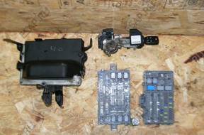 БЛОК УПРАВЛЕНИЯ ДВИГАТЕЛЕМ  HONDA ODYSSEY 11-2014 год КЛЮЧ