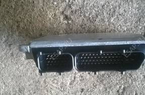 БЛОК УПРАВЛЕНИЯ ДВИГАТЕЛЕМ Passat B5   038 906 018 Bosch