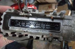 БЛОК УПРАВЛЕНИЯ  ДВИГАТЕЛЕМ  VW GOLF III 032906026F