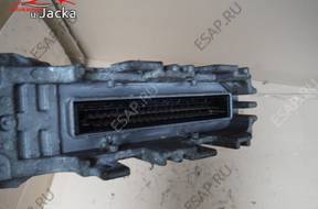 БЛОК УПРАВЛЕНИЯ  ДВИГАТЕЛЕМ  VW GOLF III 2,0