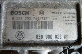 БЛОК УПРАВЛЕНИЯ ДВИГАТЕЛЕМ VW POLO 1.0 0261203744 0261203745