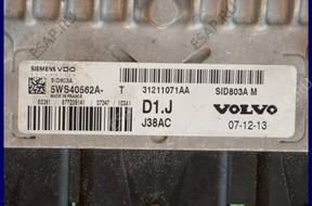 БЛОК УПРАВЛЕНИЯ ECU VOLVO V50 5WS40562A-T 31211071AA