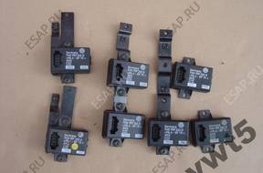 БЛОК УПРАВЛЕНИЯ elektrycznych ДВЕРИ  VW T5 7H0959243A