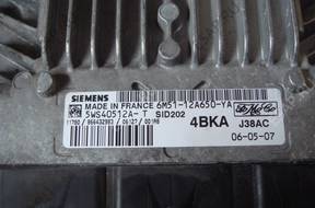 БЛОК УПРАВЛЕНИЯ FORD FOCUS 1.8 5WS40512A-T 6M51-12A650-YA