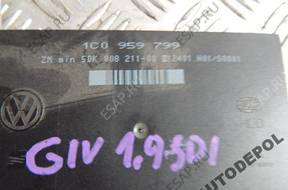 БЛОК УПРАВЛЕНИЯ   GOLF IV 0281010644 038906012ES