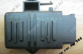 БЛОК УПРАВЛЕНИЯ GRZANIA FOTELI 1Z0959772B VW PASSAT B6