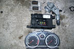 БЛОК УПРАВЛЕНИЯ КОМПЛЕКТ CORSA D 1,2 55557933 AX 0261208940