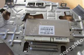 БЛОК УПРАВЛЕНИЯ МОДУЛЬ   MERCEDES W204 A2044400102