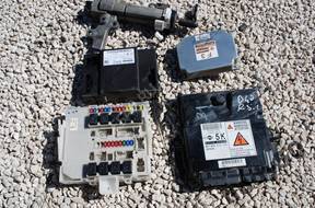 БЛОК УПРАВЛЕНИЯ НАБОР ЗАЖИГАНИЯ Navara D40 2.5 dci NISSAN