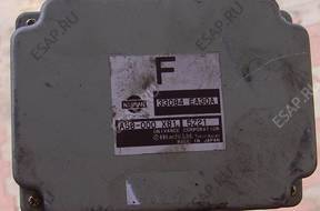 БЛОК УПРАВЛЕНИЯ   napedów nissan navara F 33084EA30A