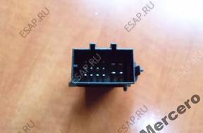 БЛОК УПРАВЛЕНИЯ ogrzewania foteli AUDI A1 6 год,0959772C