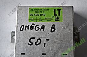 БЛОК УПРАВЛЕНИЯ OPEL 90492849 LT