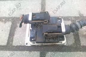 БЛОК УПРАВЛЕНИЯ OPEL CORSA 0261204058 90532609 RY x10xe